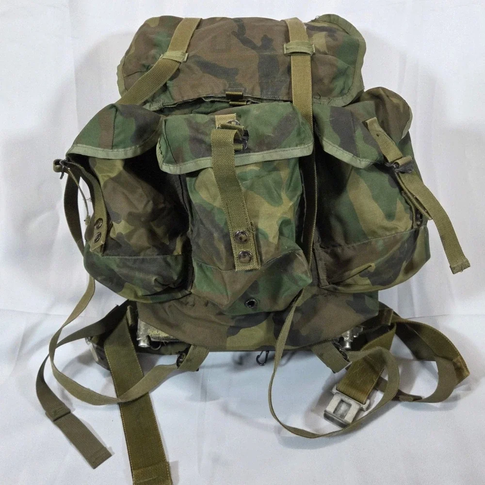Vtg USGI ALICE Field Pack M81 Woodland Camo LC-2 External Frame Strap Complete